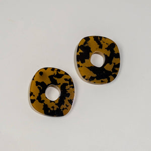 Mingled - Roca Big Statement Studs - Honey Tortoise Shell