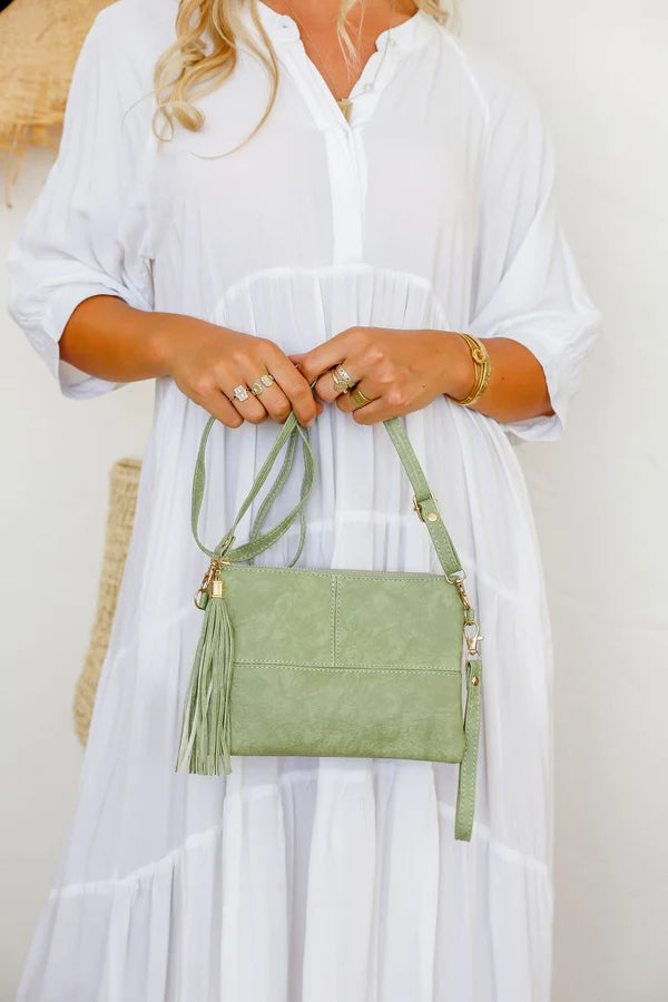 Free Spirit - Soft Touch Clutch - Pistachio