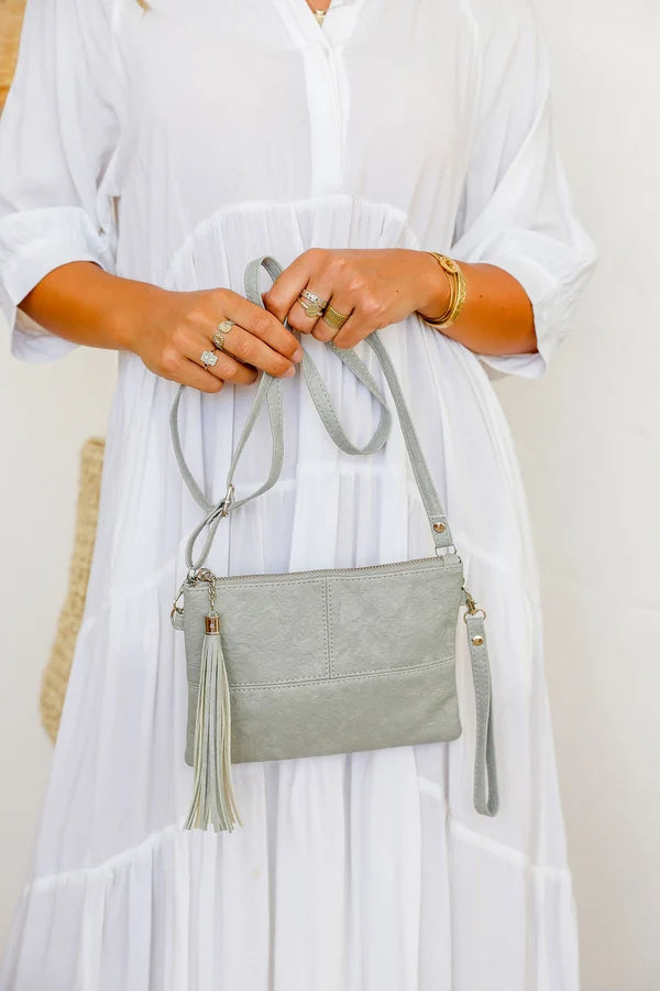 Free Spirit - Soft Touch Clutch - Soft Grey