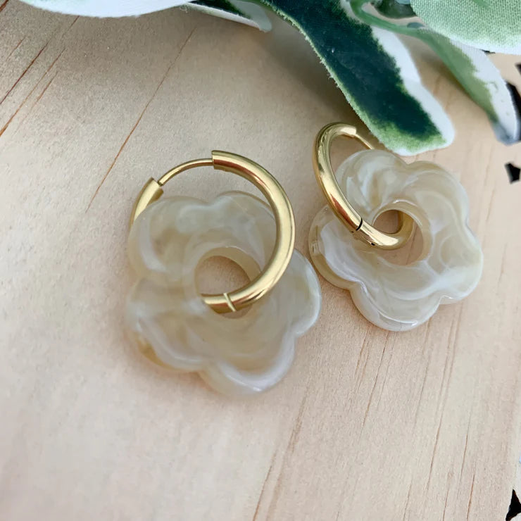 Mil & Mace Flower Huggie Earrings - Latte
