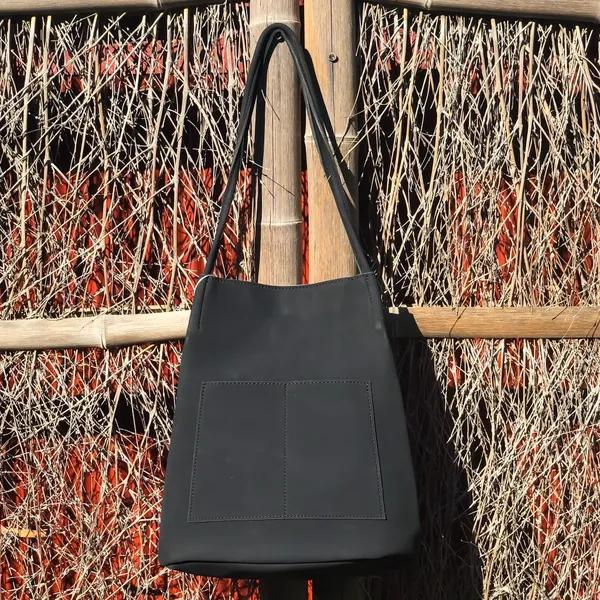 Sesame & Co Soho Tote - Black