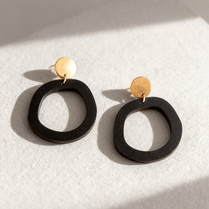 Mingled - Charlie Dangle Earrings - Matte Black