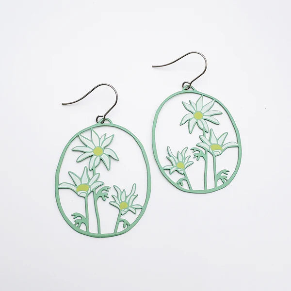 Denz - Midi Flannel Flower earrings in Green White & Yellow