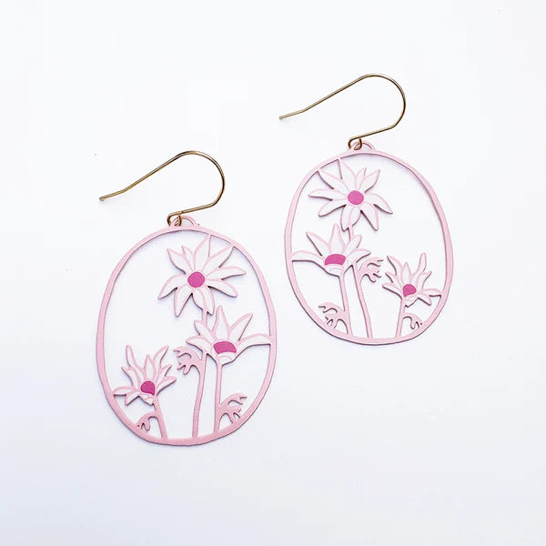 Denz - Midi Flannel Flower earrings in Pinks/White