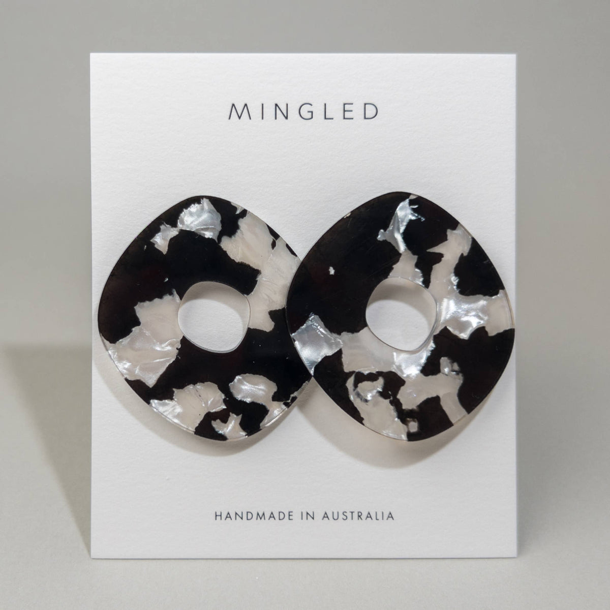 Mingled - Roca Big Statement Studs - Black & White Pearl