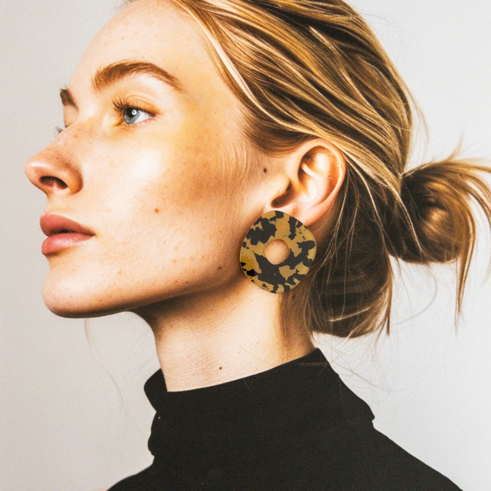 Mingled - Roca Big Statement Studs - Honey Tortoise Shell